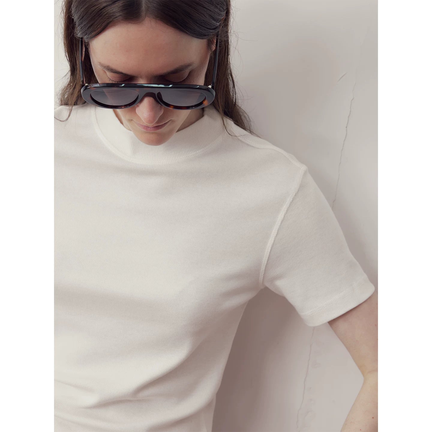 COLN Front Shoulder Breathable Pinstriped Half Turtleneck Tee
