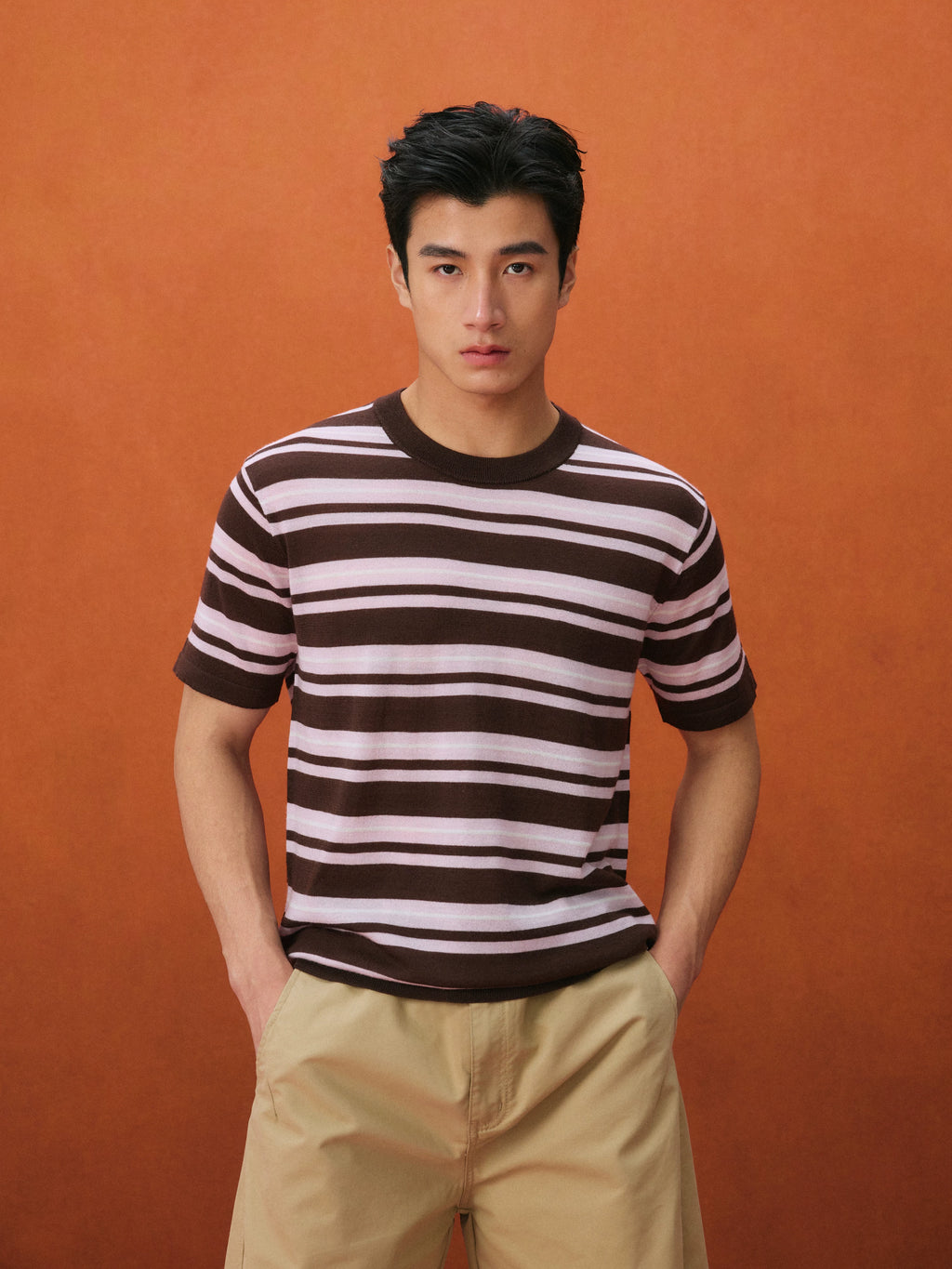 NO LOGO Retro Striped Light Tee