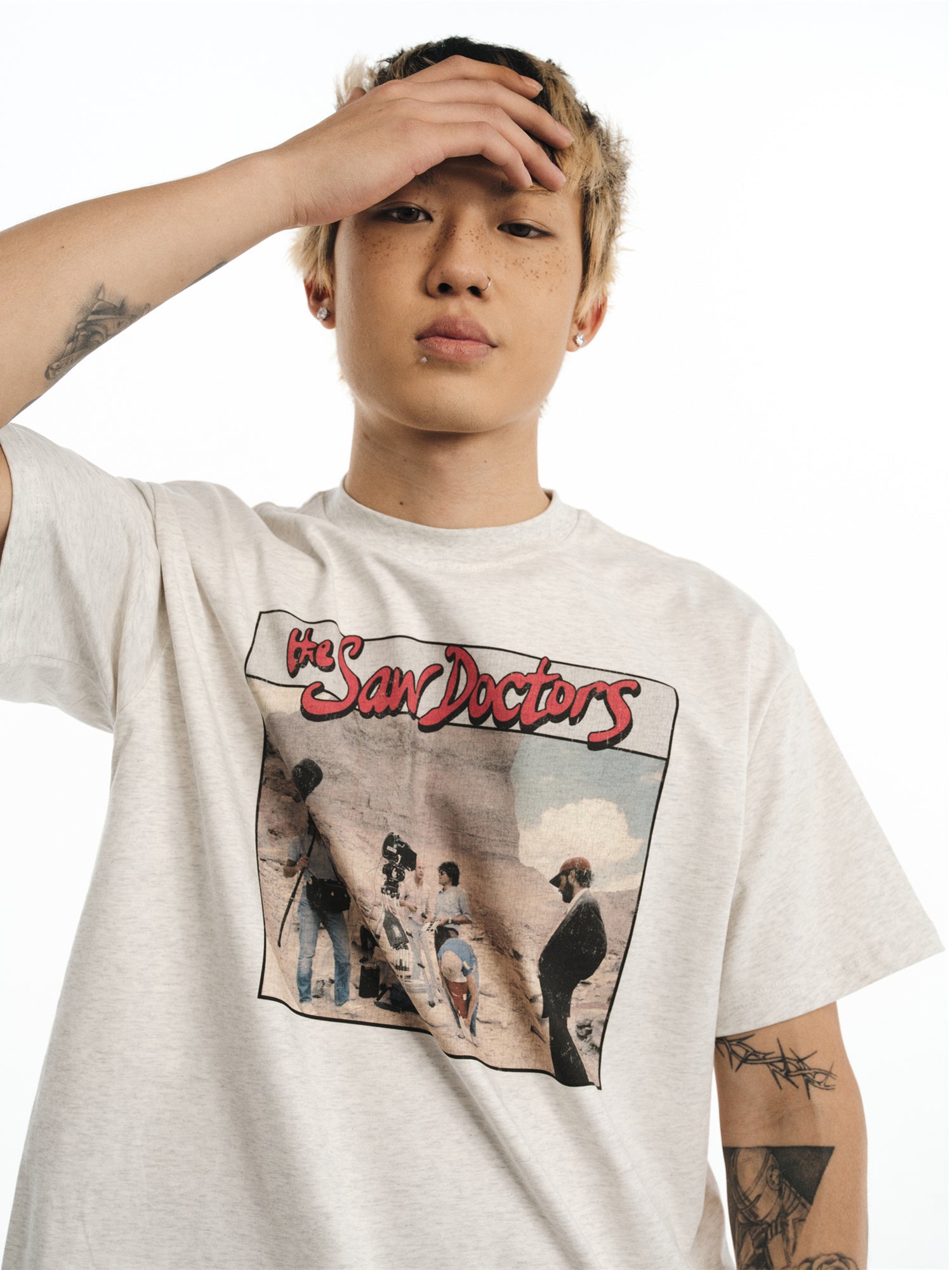 NOVACAM SAN DOCTORS Tee