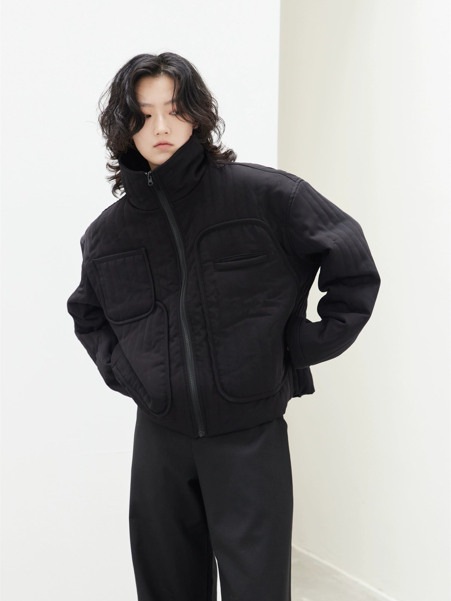 SUNYVONNE Multi-pocket Cotton-padded Stand-up Collar Short Zipper Cotton-padded Coat