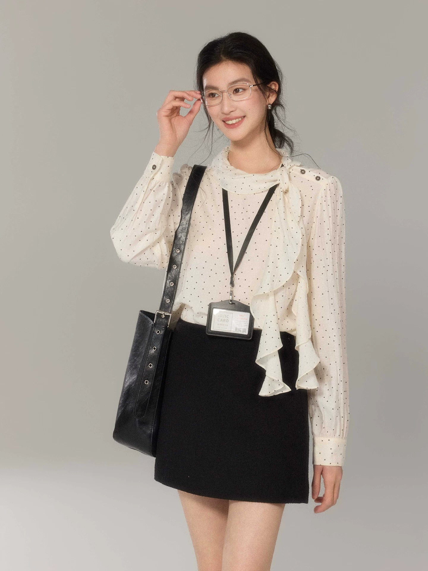 TYANG Polka Dot Fungus Edge Loose Streamer Shirt