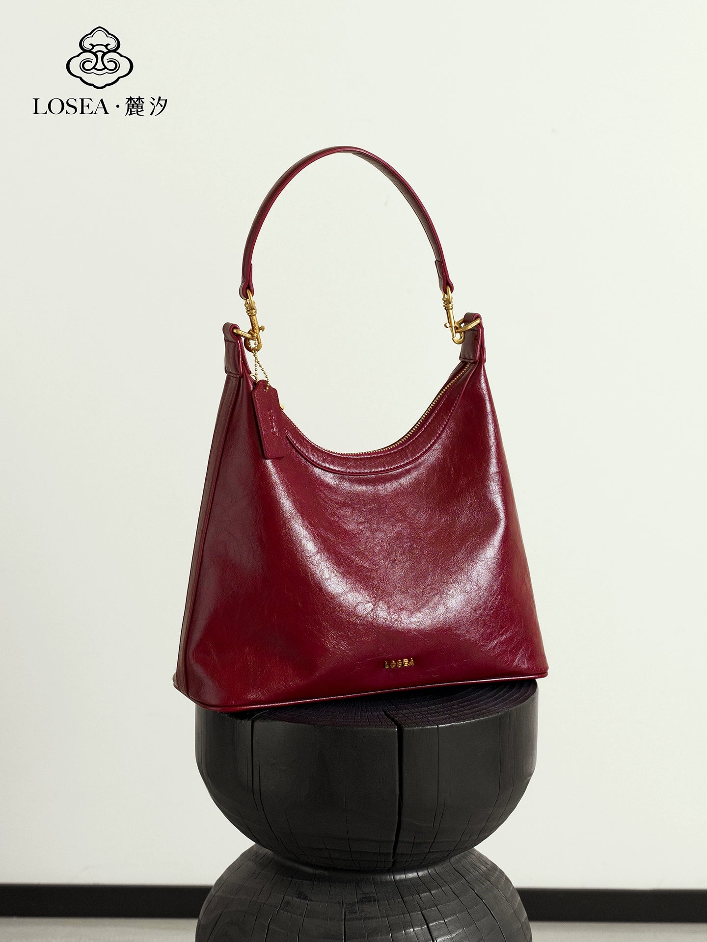 LOSEA Textured Commuter Underarm Bag