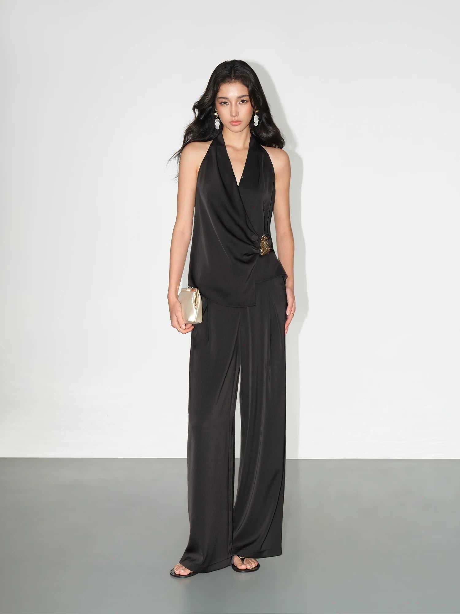 NEVA HU Pleated Satin V-neck Neck Vest Wide-leg Pants Set