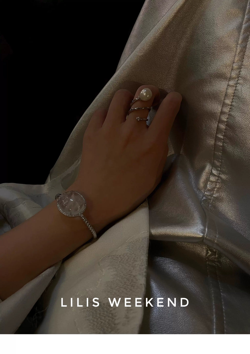 Lilis Weekend Pearl Wrap 3D Minimalist Ring