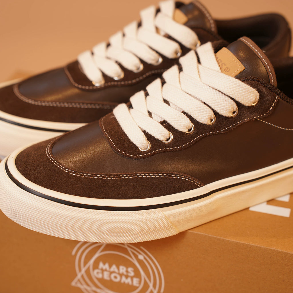 MARS GEOME Leather Widened Retro Fashion Board Shoes