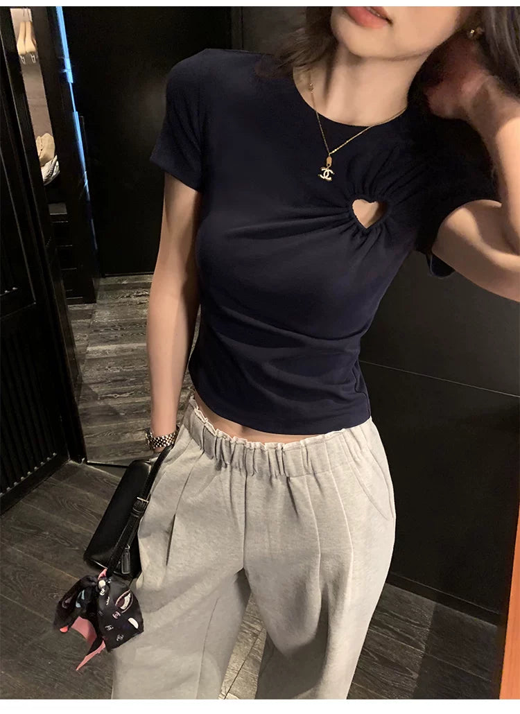 Pusumede Love Hollow Short Knitted Tee