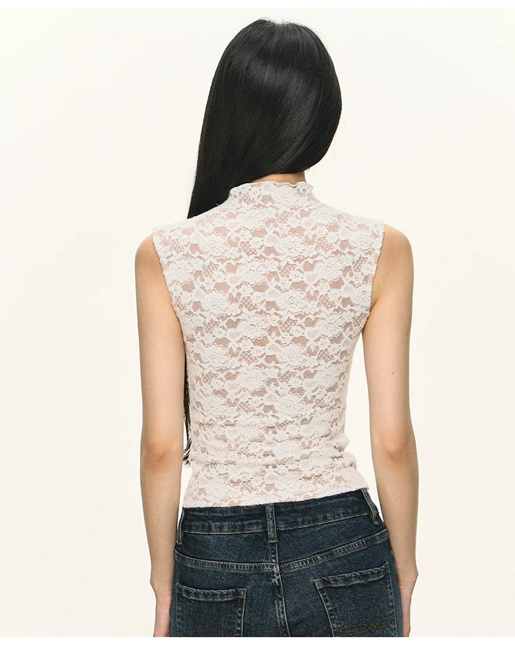 Anna Aneae Lace Semi-turtleneck Slim Fit Vest