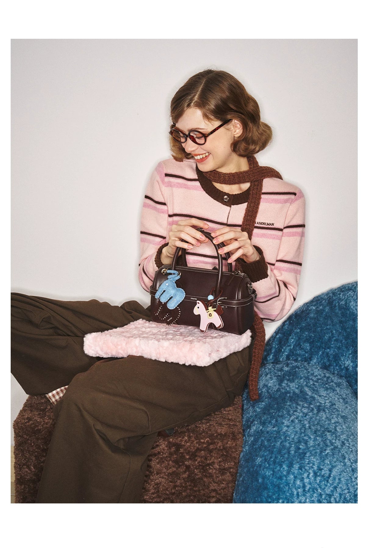 MUVA Leather Commuter Messenger Bag