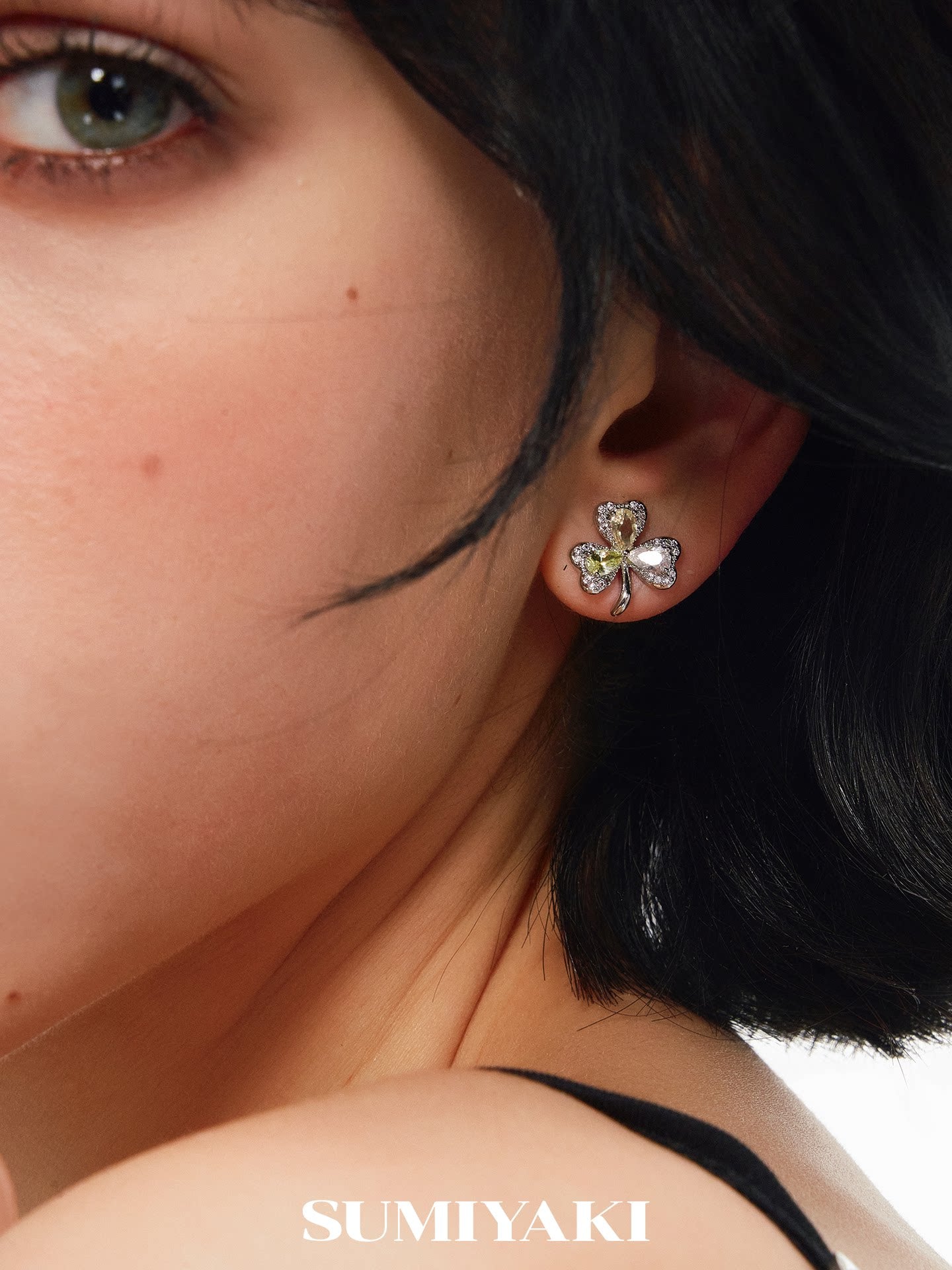 SUMIYAKI Diamond Clover Earrings