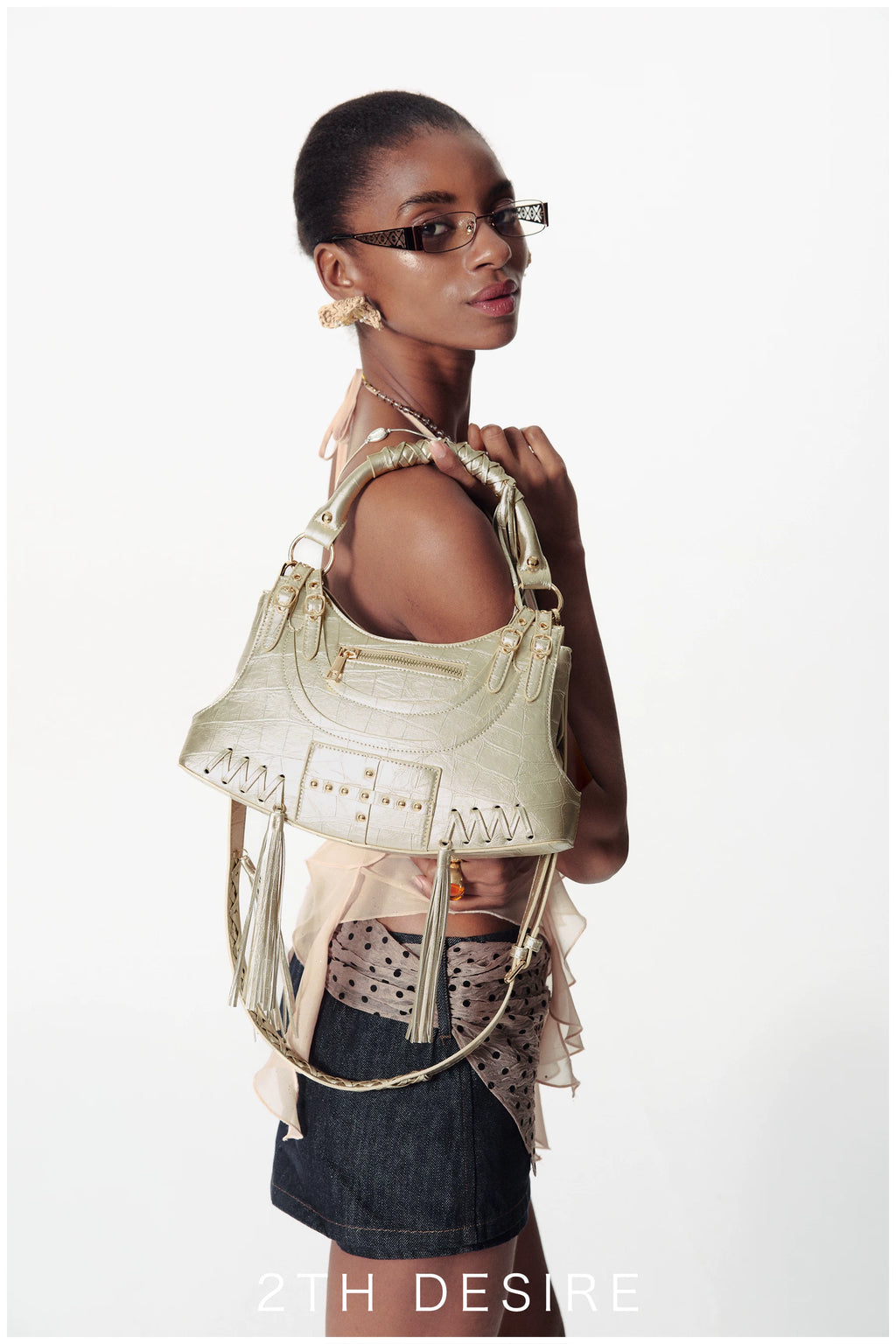 2th Desire Vintage Tassel Metal Rivet Shoulder Underarm Bag