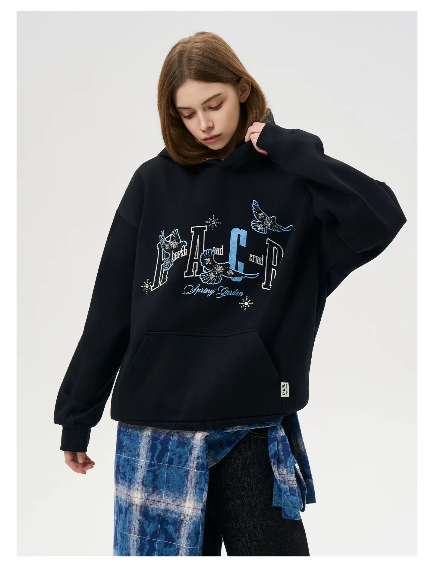 HACR Xiaoxiangfeng Patch Cloth Bead Embroidered Hooded Sweater