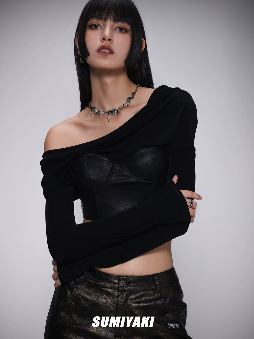 SUMIYAKI Punk Love Leather Necklace