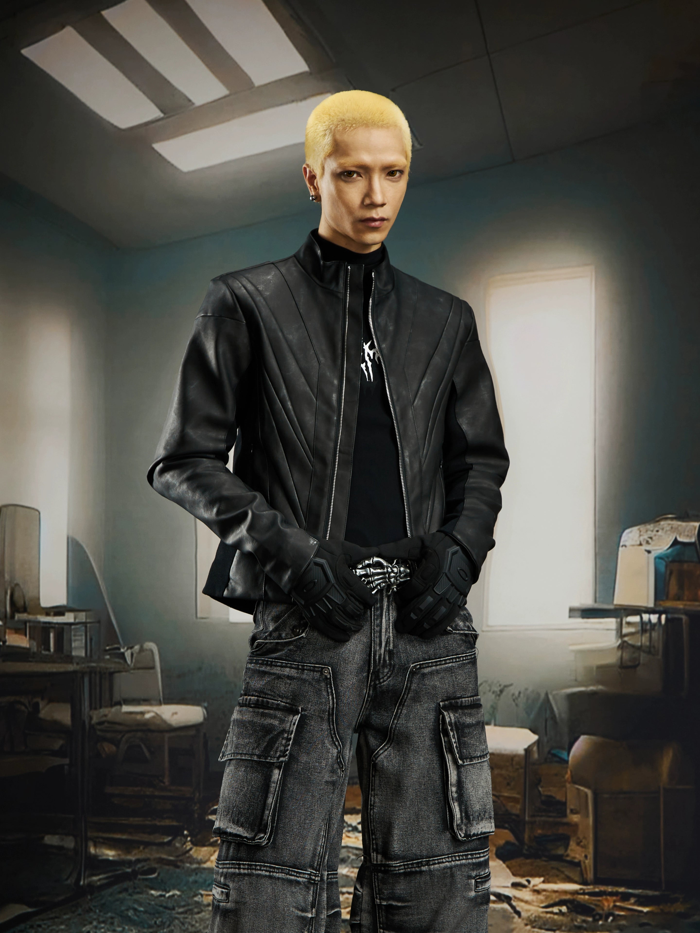 NUndefined Line Slim-Fit Short Stand-Up Neck Zipper Leather Jacket