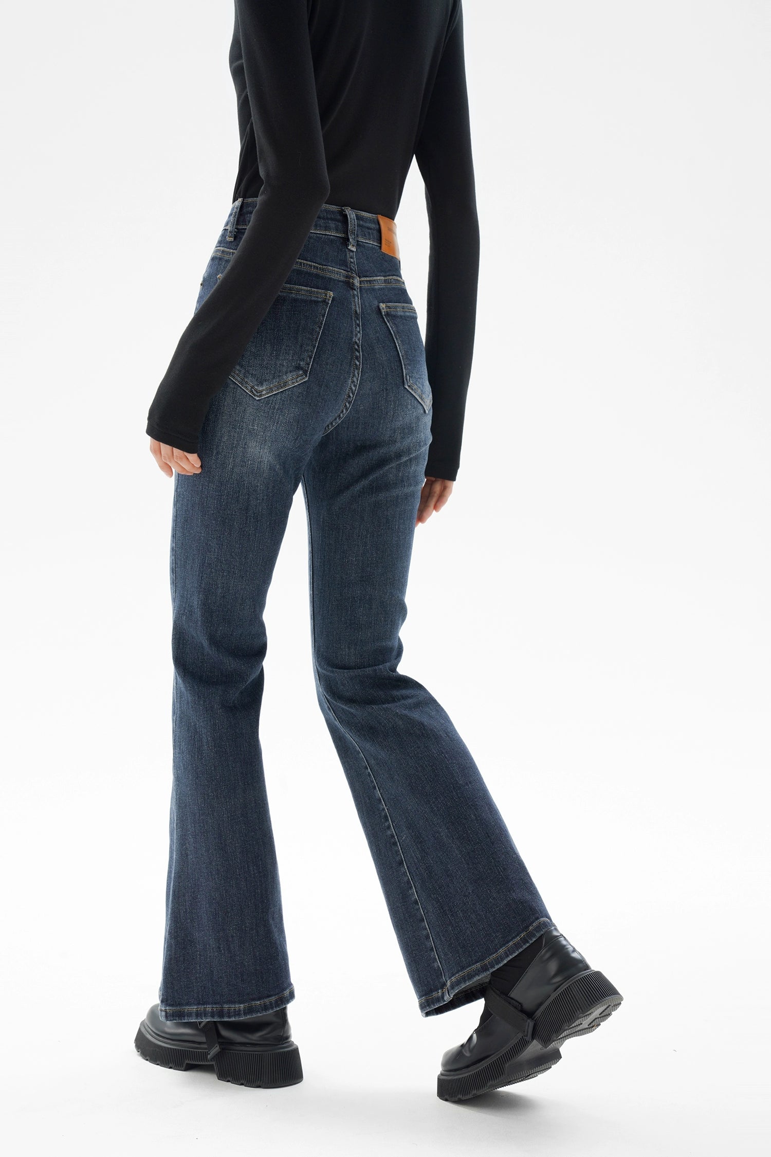 EIGHTHMONTH Slim-fit Denim Flared Straight-leg Pants