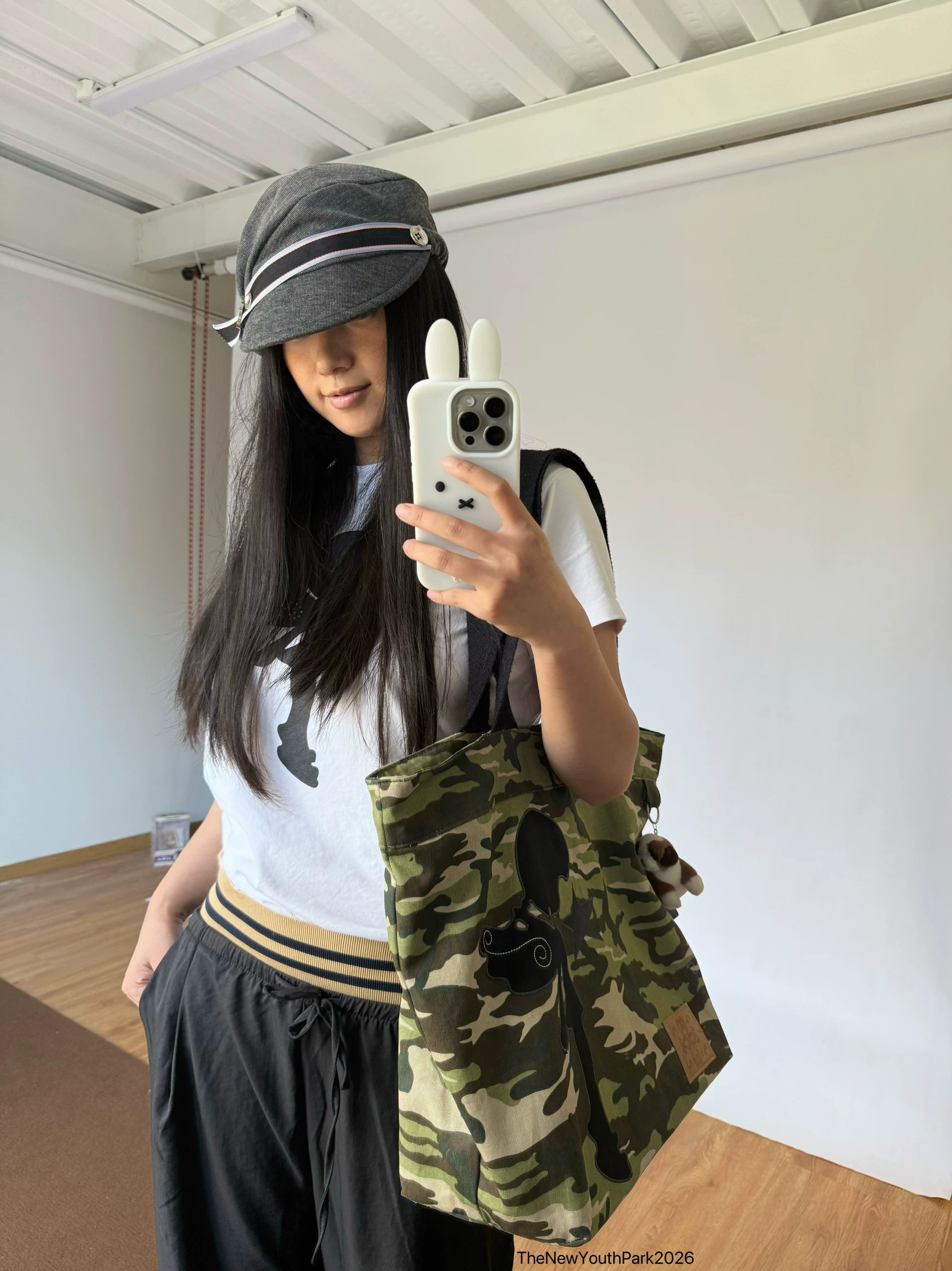 TheNewYouthPark Camouflage Large Shoulder Bag