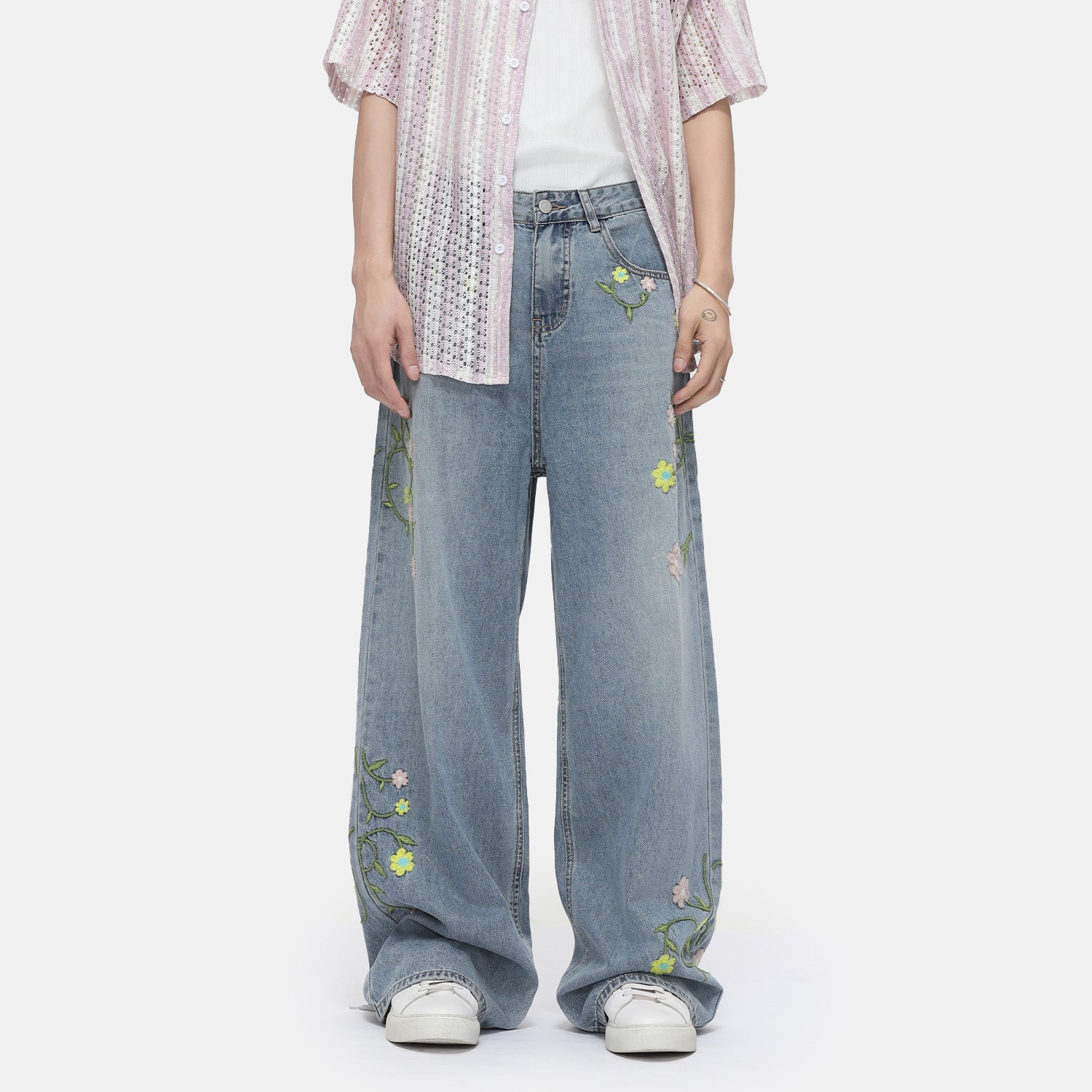 MTLCLOTHES Korean Version of Heavy Industry Flower-embroidered Casual Jeans
