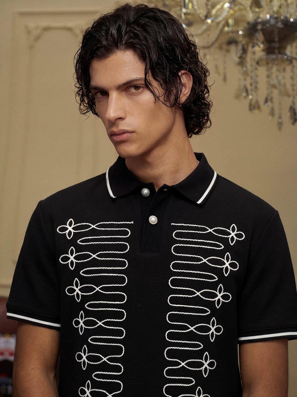 YADcrew Rope Embroidery Loose Lapel Tee