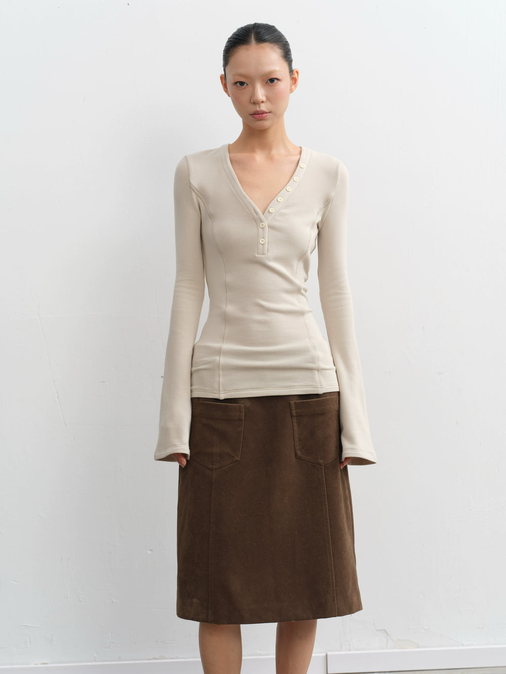 LINY LIBERTY Vintage Classic V-Neck Slim Sleeve