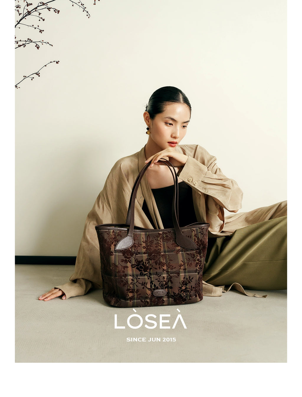 LOSEA "All Things Grow" Tie-dye flocking large-capacity tote bag