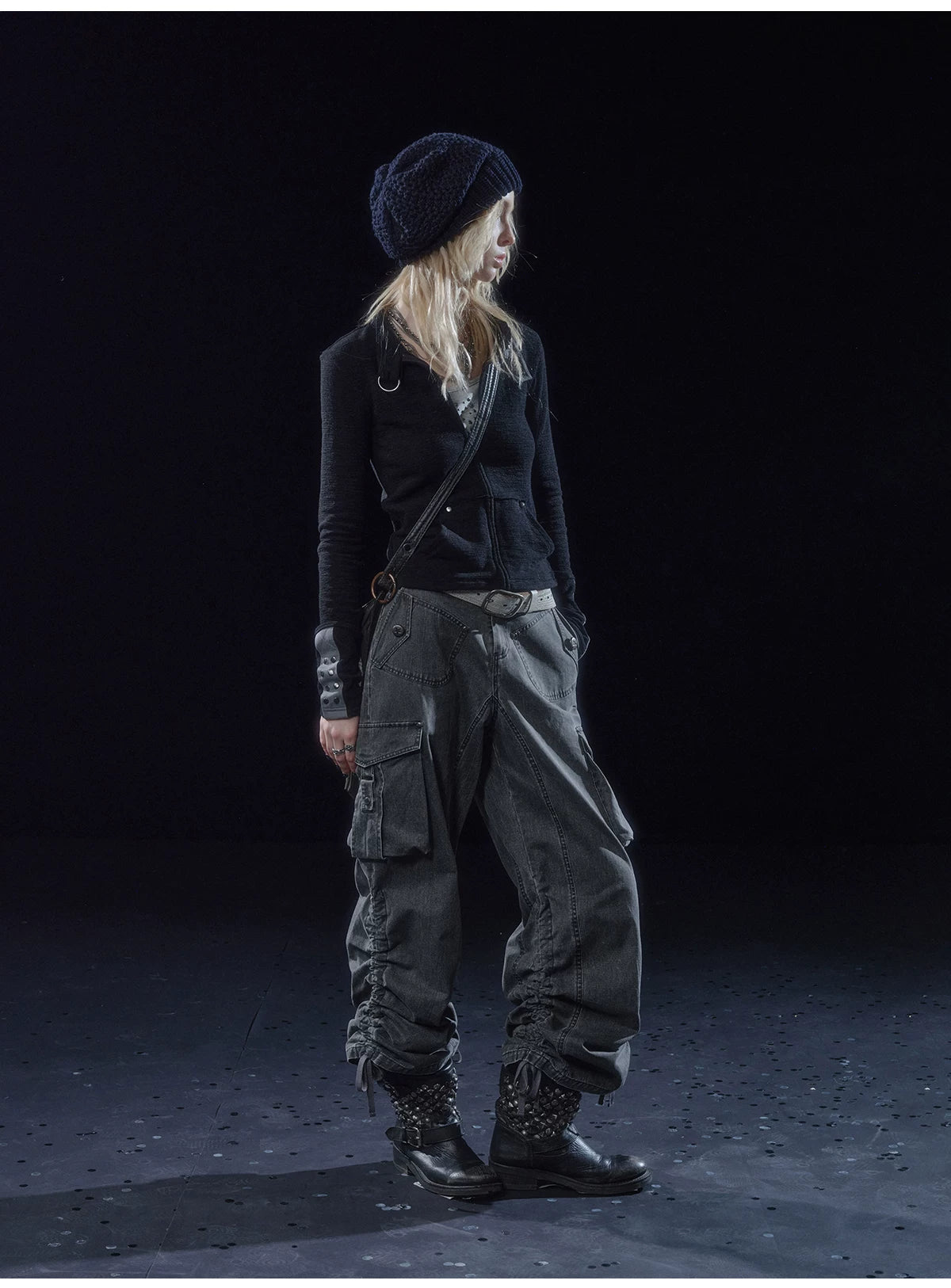 WearAndtear Stitching Rivet Neckline Slim Stand-up Collar Jacket