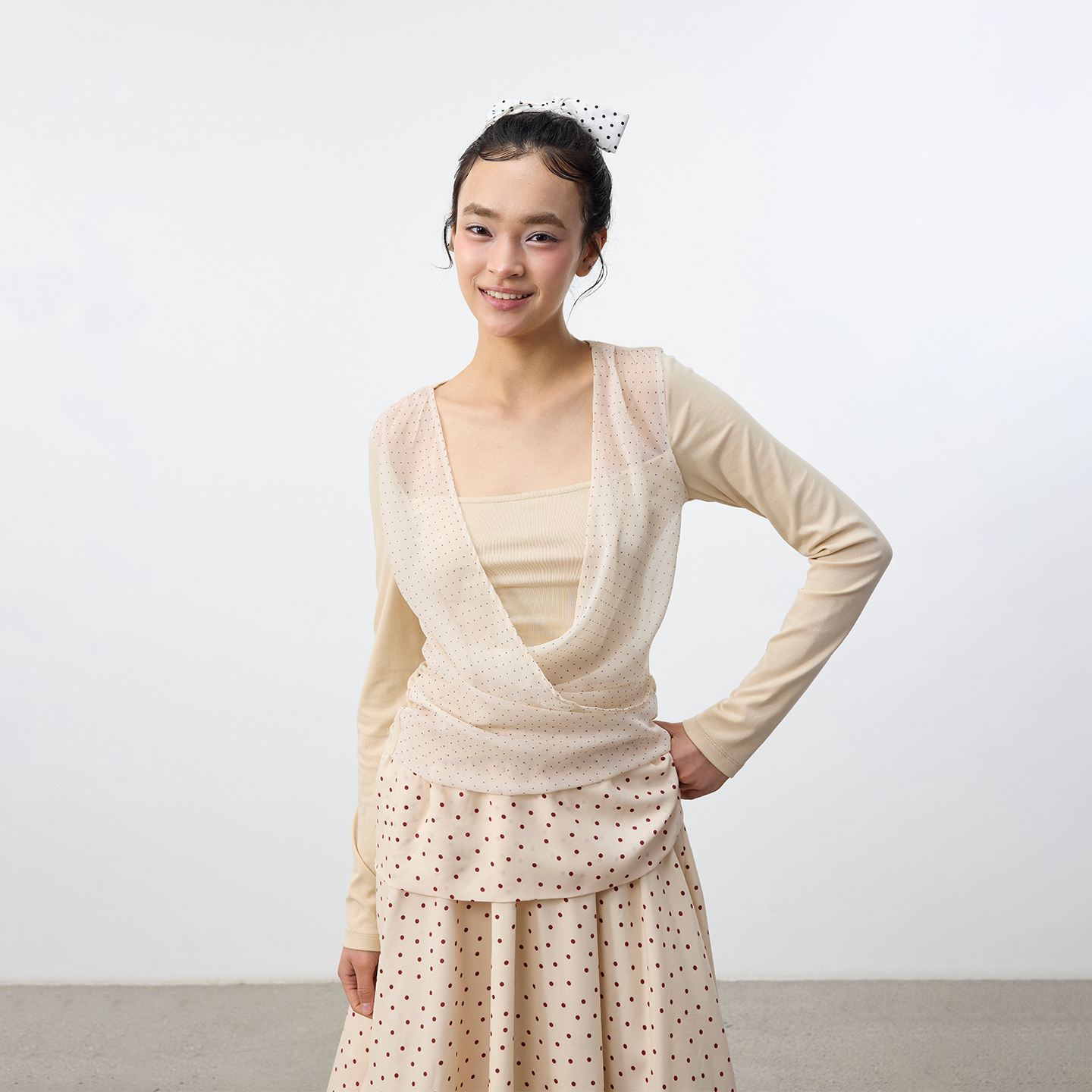 Set for life Polka dot fake two-piece knitted sweater