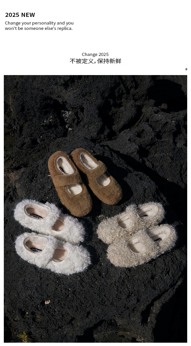 Milooey Soft-soled Velcro Bread Shoes