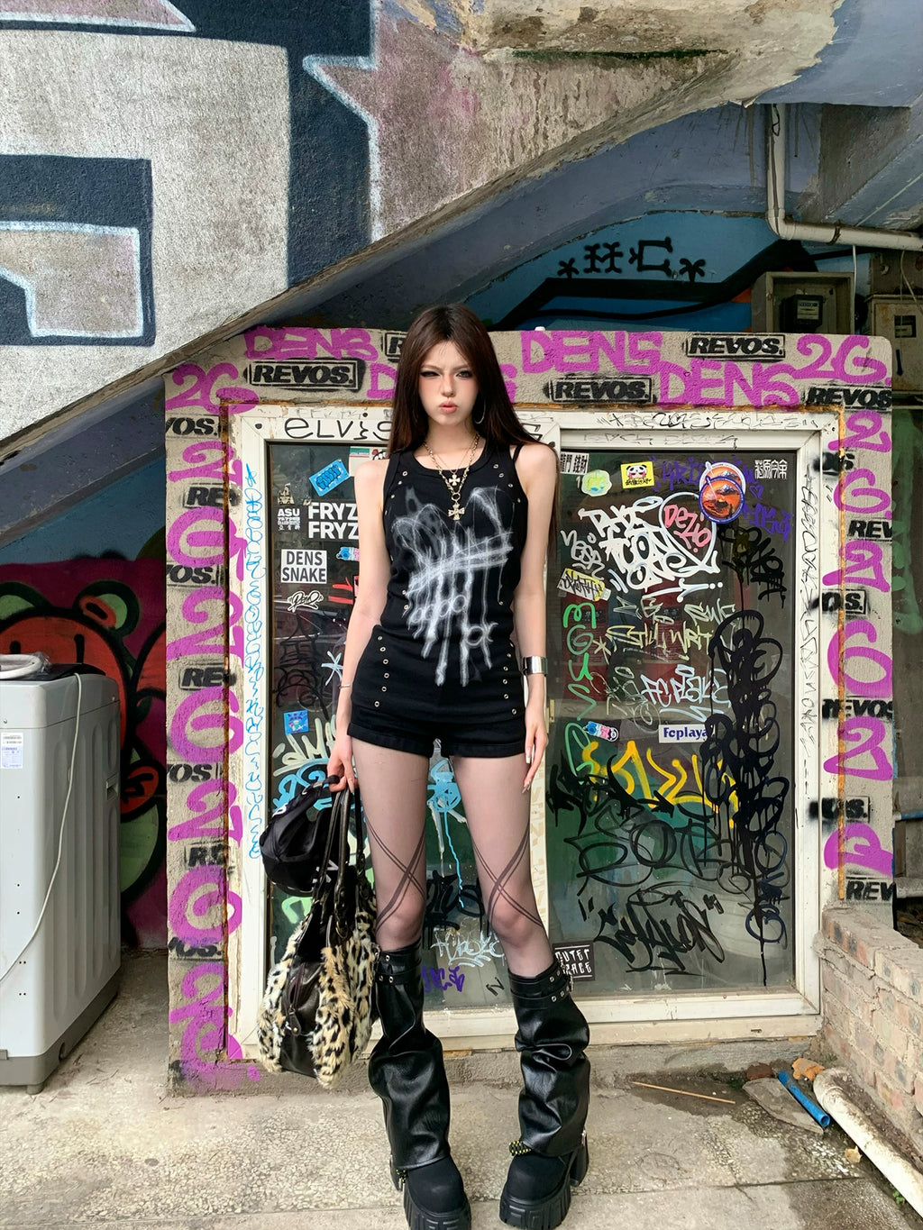 PAIKI Hell's Gate Sleeveless Tank Top