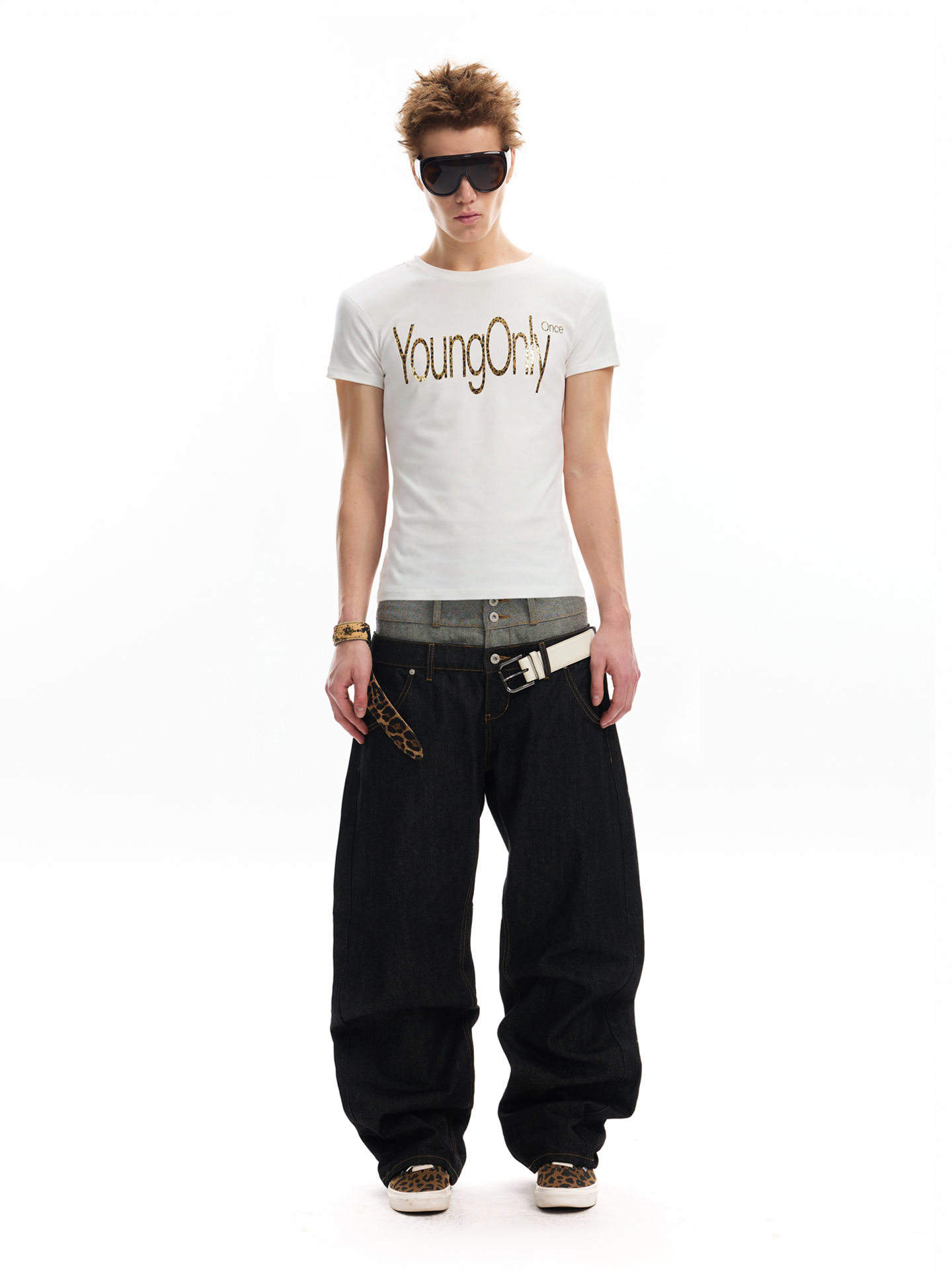 No E Mosen Liquid Metal Hot Silver Printed Slim Tee