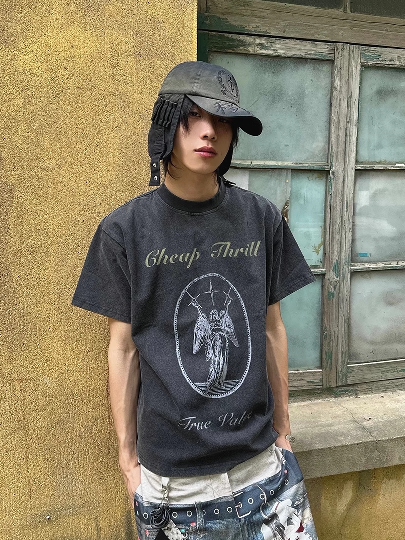 CENSMADE Vintage Muse Print Tee