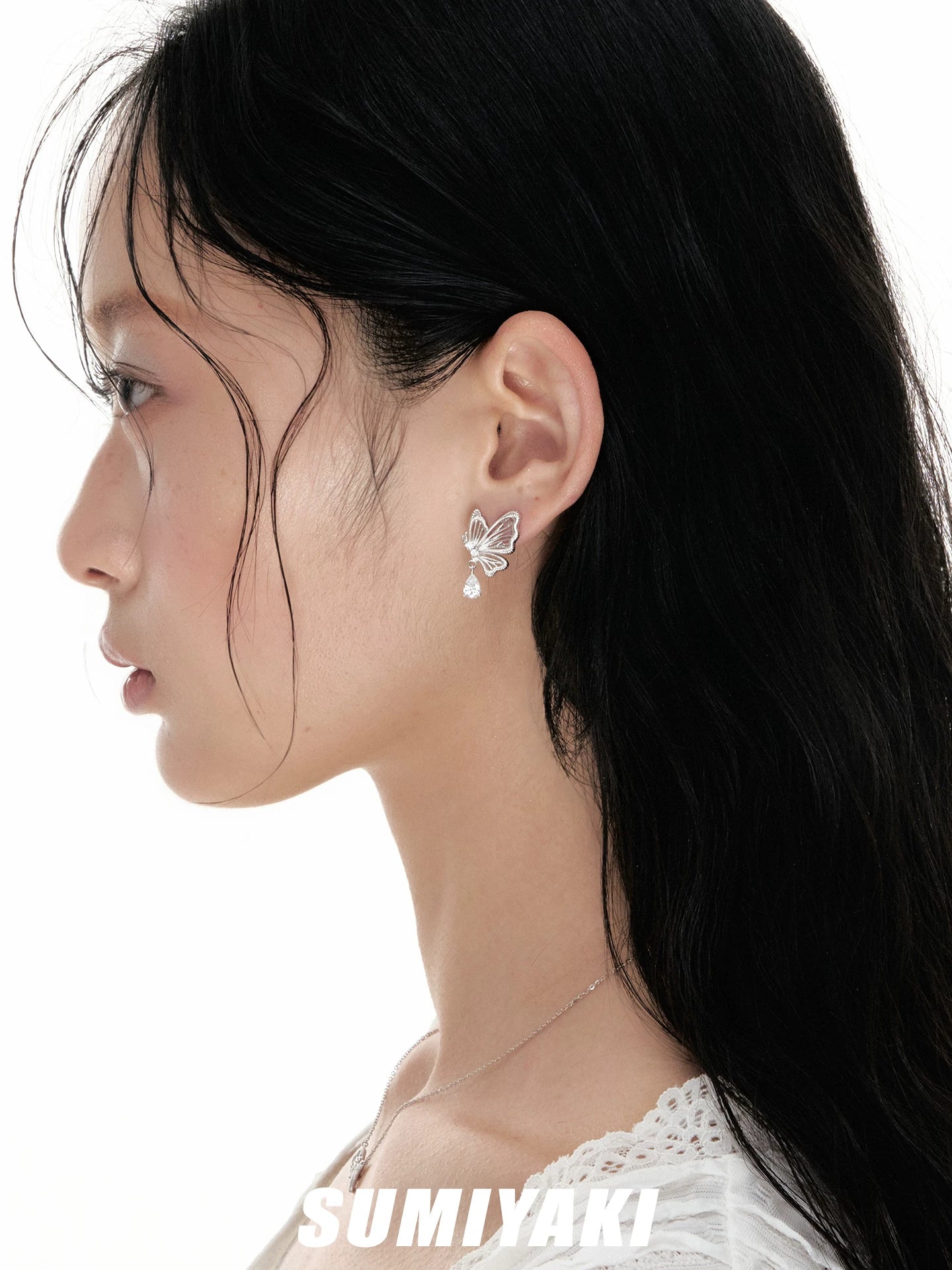 SUMIYAKI Niche Butterfly Earrings