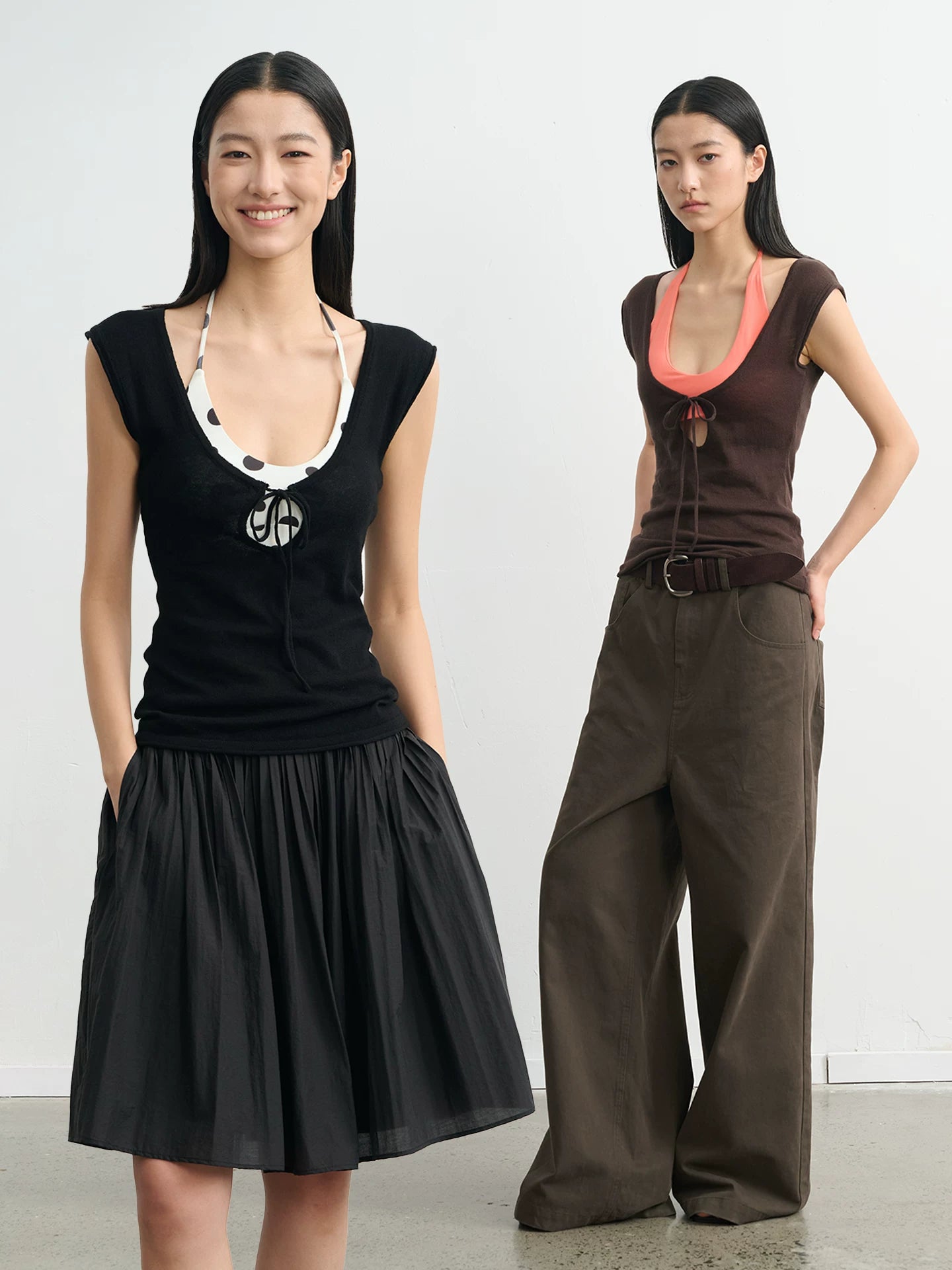 LINY LIBERTY U-neck Hollow Strap Knitted Vest