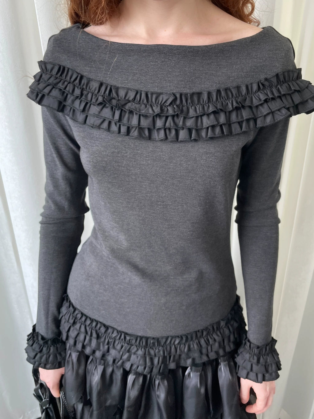 Loosesmell Multi-layer Lace Long-sleeved Sweater