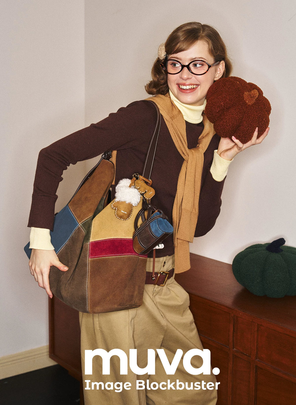 MUVA Cowhide Velvet Color Matching Stray Bag Large Capacity Shoulder Messenger Bag