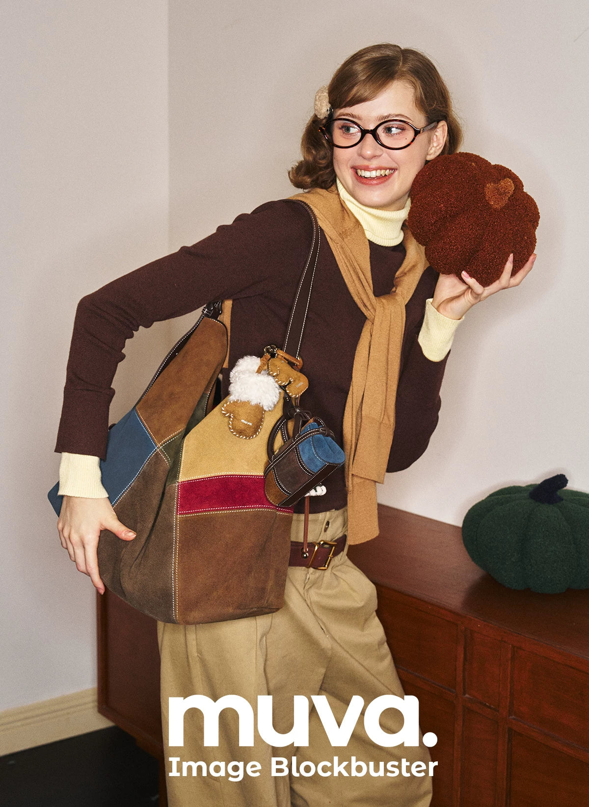 MUVA Cowhide Velvet Color Matching Stray Bag Large Capacity Shoulder Messenger Bag