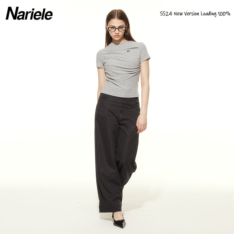 Nariele Crease Design Skinny Crew Neck Tee