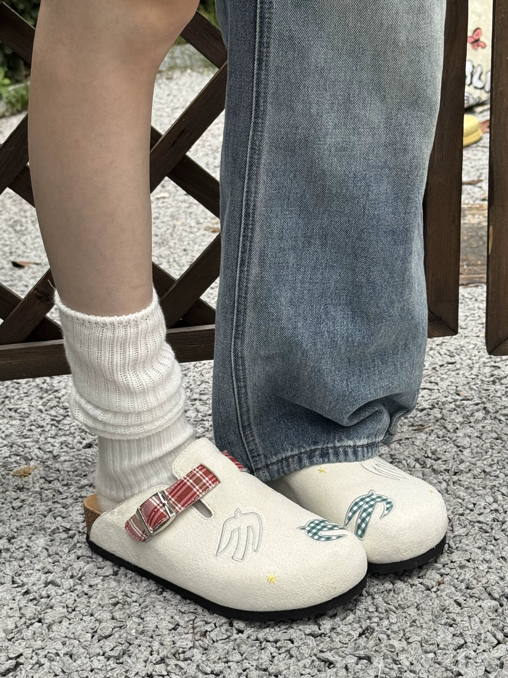 Cat & Sofa Versatile Tote Slippers
