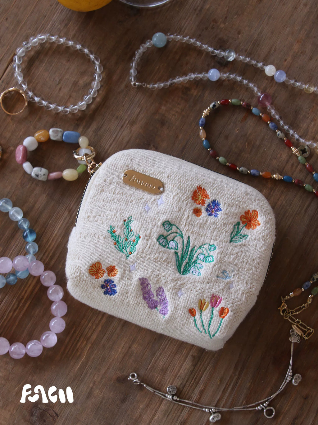 FUNCOO Cotton and Linen Embroidered Flower Portable Jewelry Bag