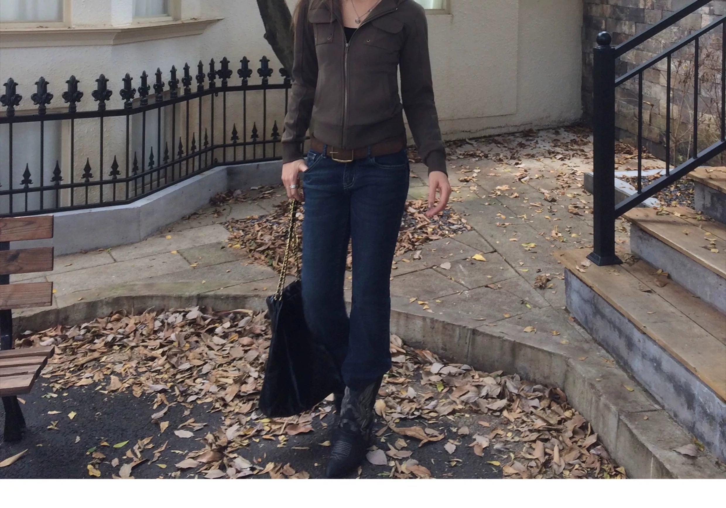 Audwyn Slim-Fit Straight Low-rise Pull Jeans