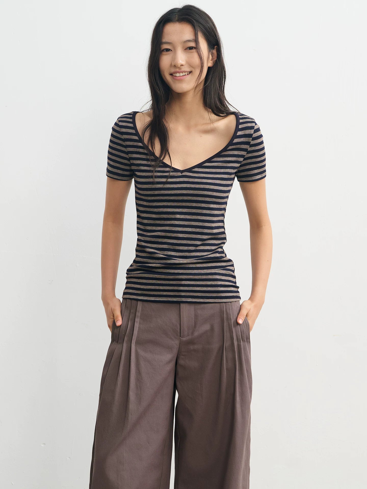 LINY LIBERTY Vintage Contrasting Stripes Loose Waist Tee