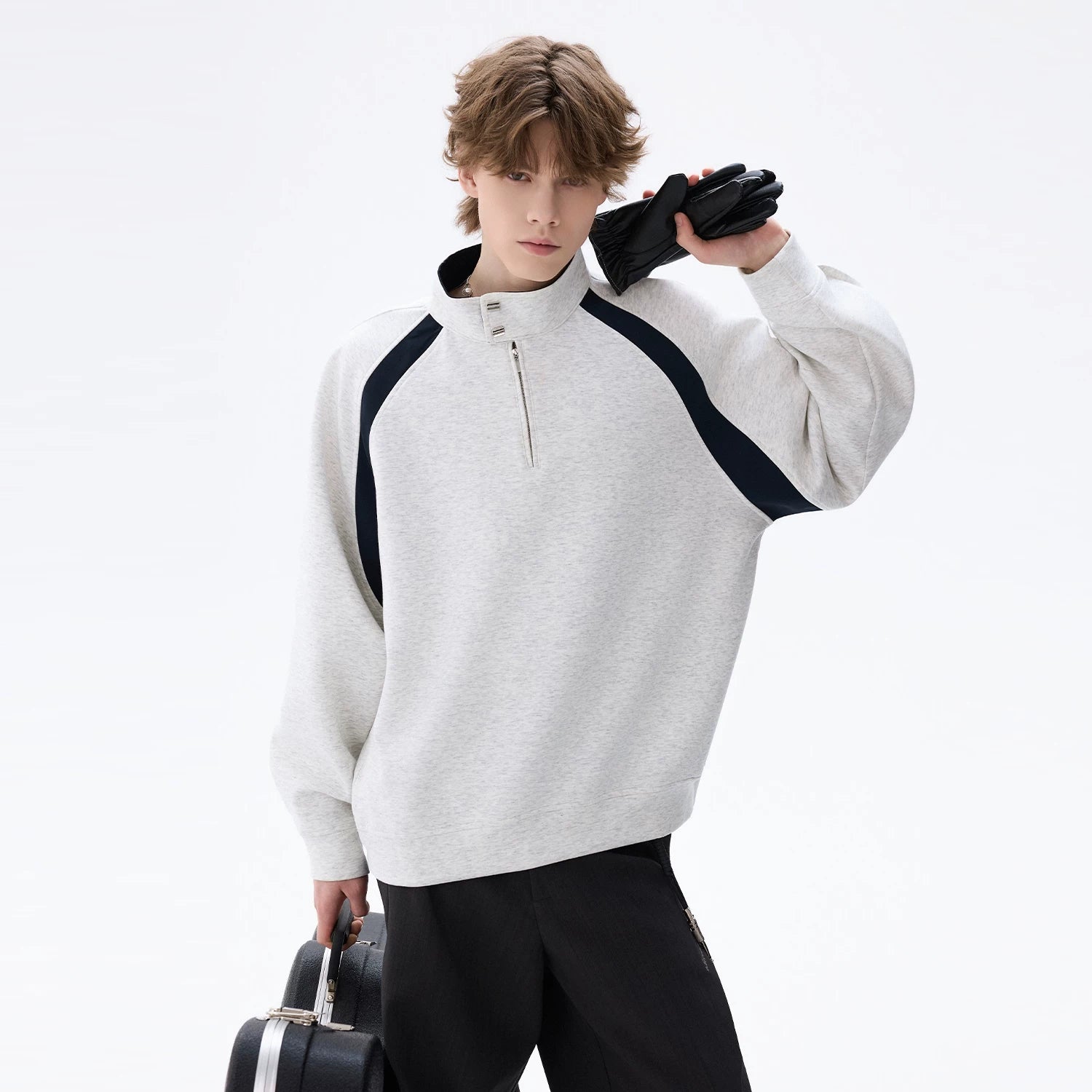 CHOR Sports Style Stand-up Collar Color Matching Casual Sweater