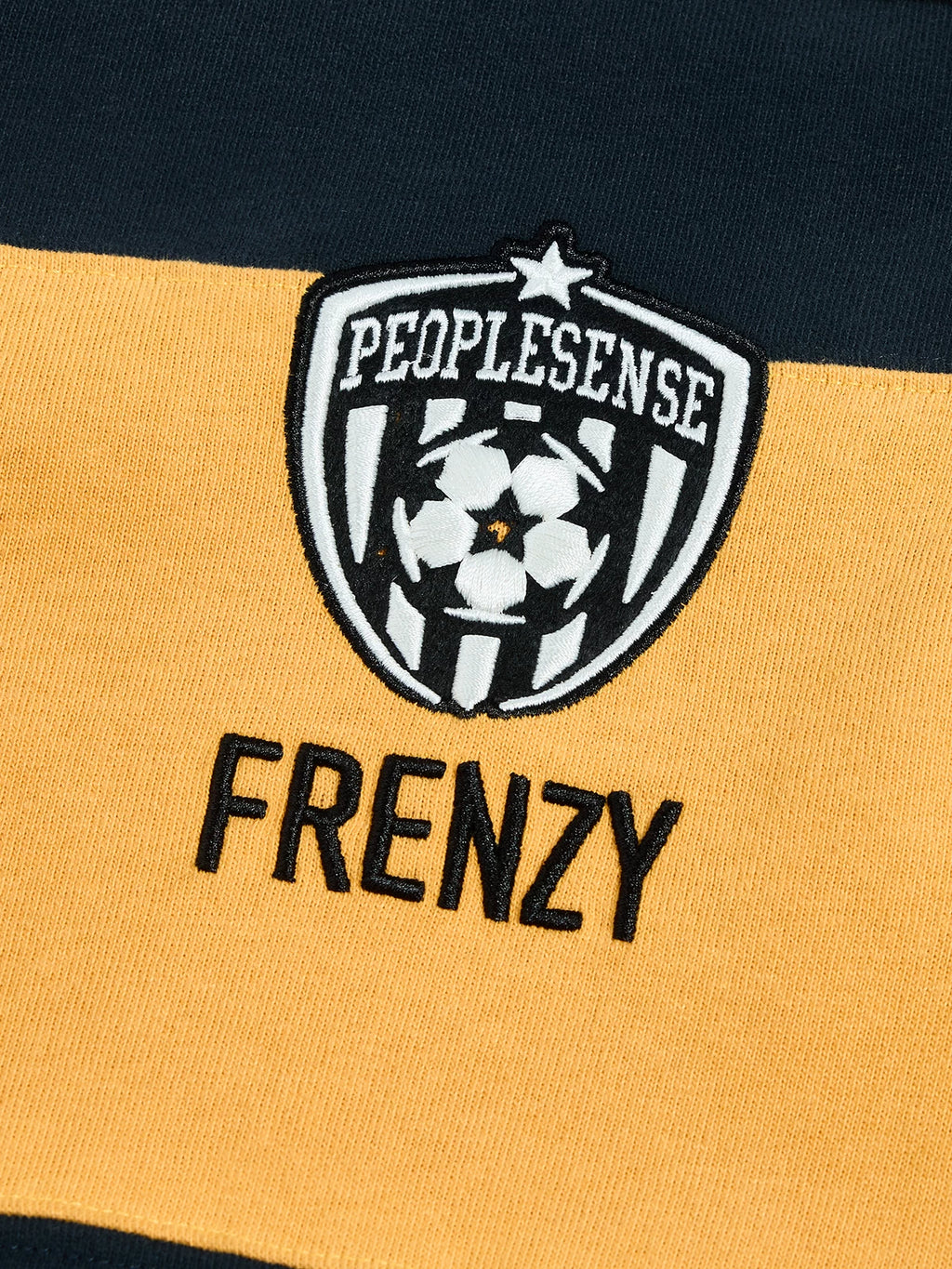 PEOPLESENSE Striped Cloth Embroidery Sports Tee