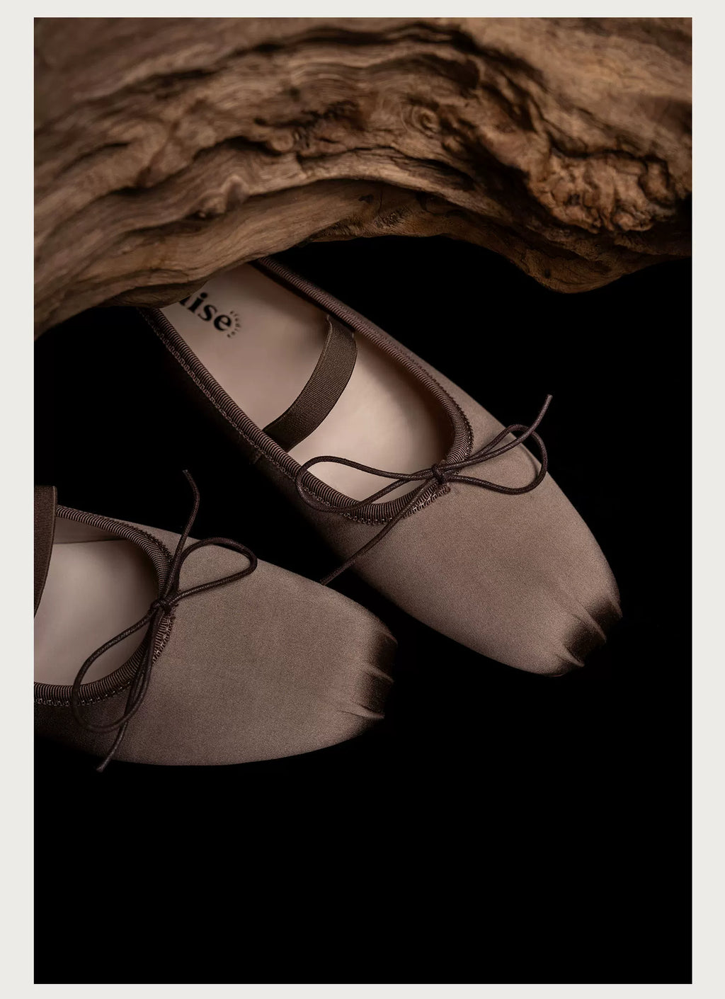 L'aise Silk Pleated Shoes