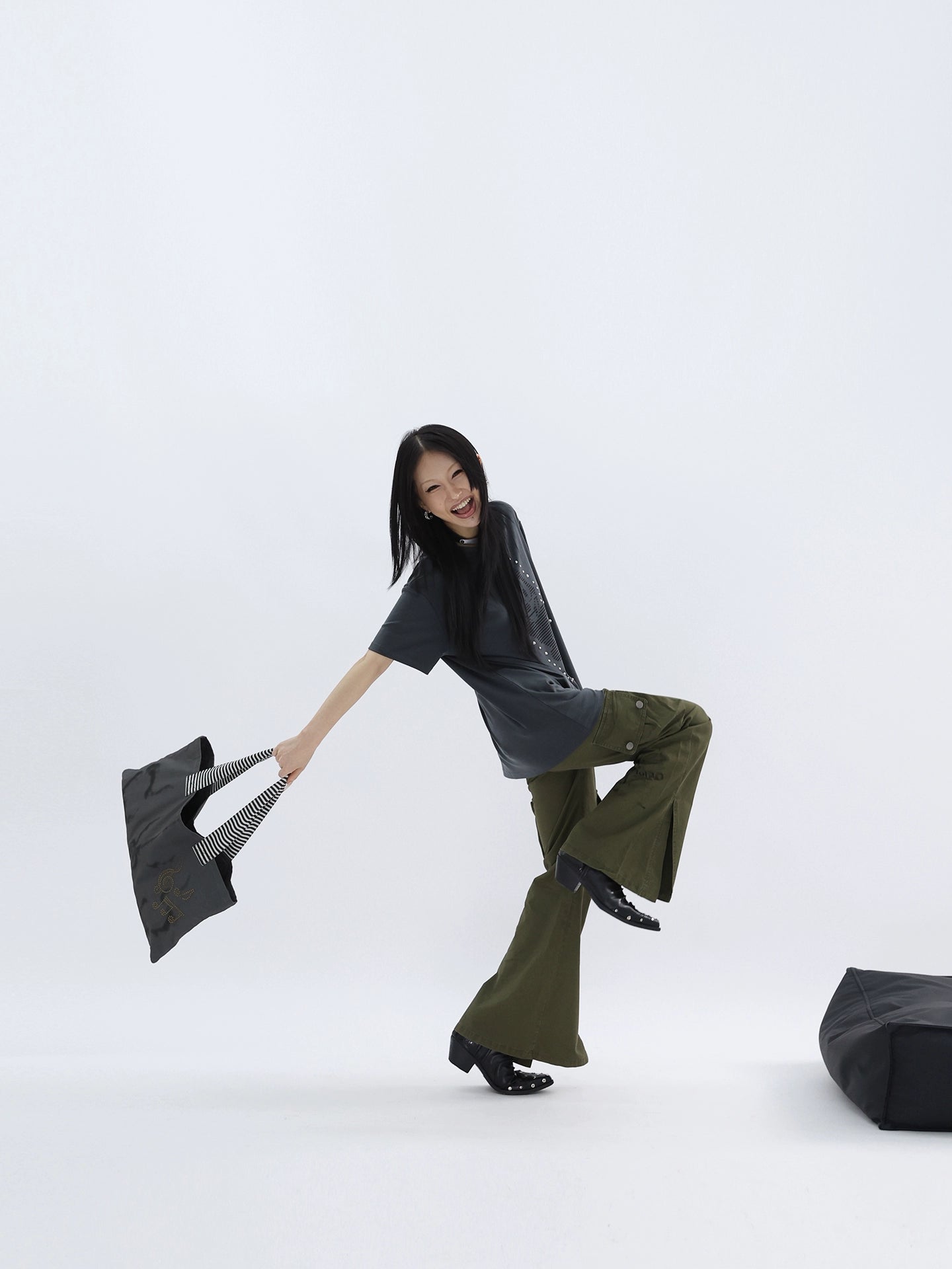 FUZZYKON Retro Portrait Printing Tooling Flared Pants