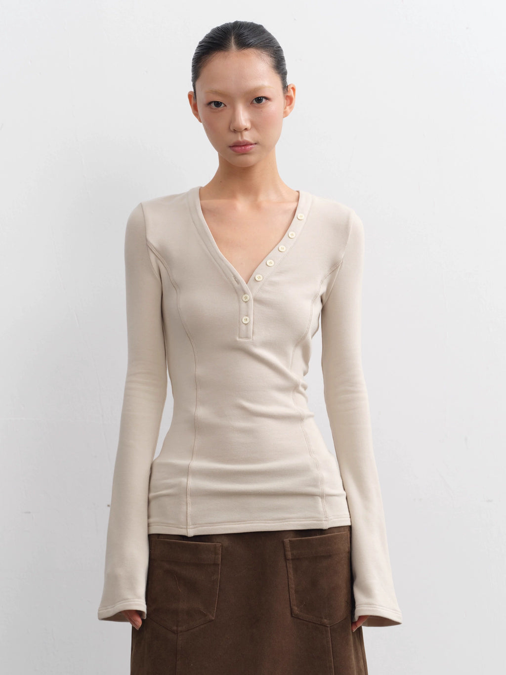 LINY LIBERTY Vintage Classic V-Neck Slim Sleeve