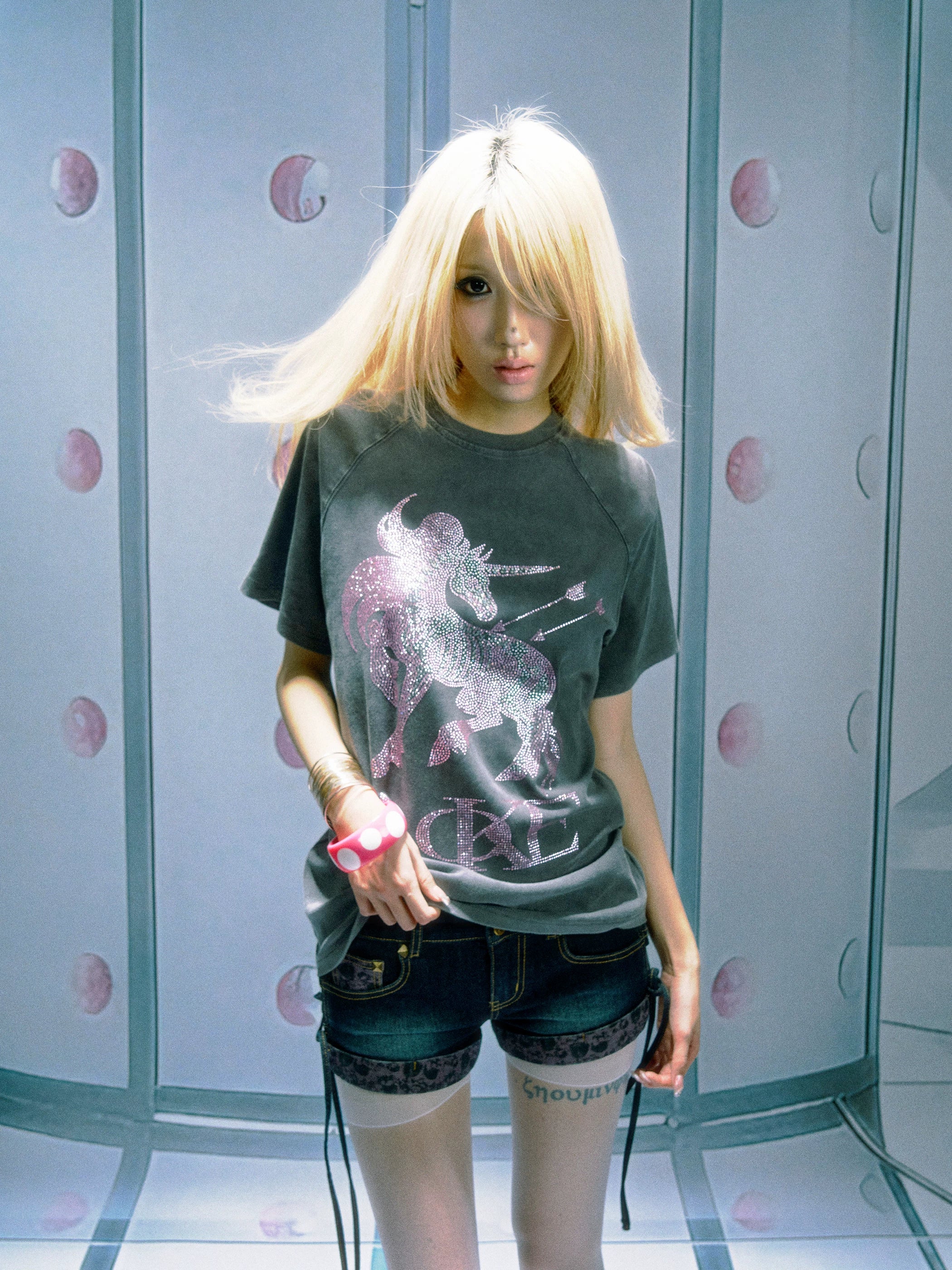 PAIKI Pink Diamond Unicorn Hot Diamond Sequined Round Neck Tee
