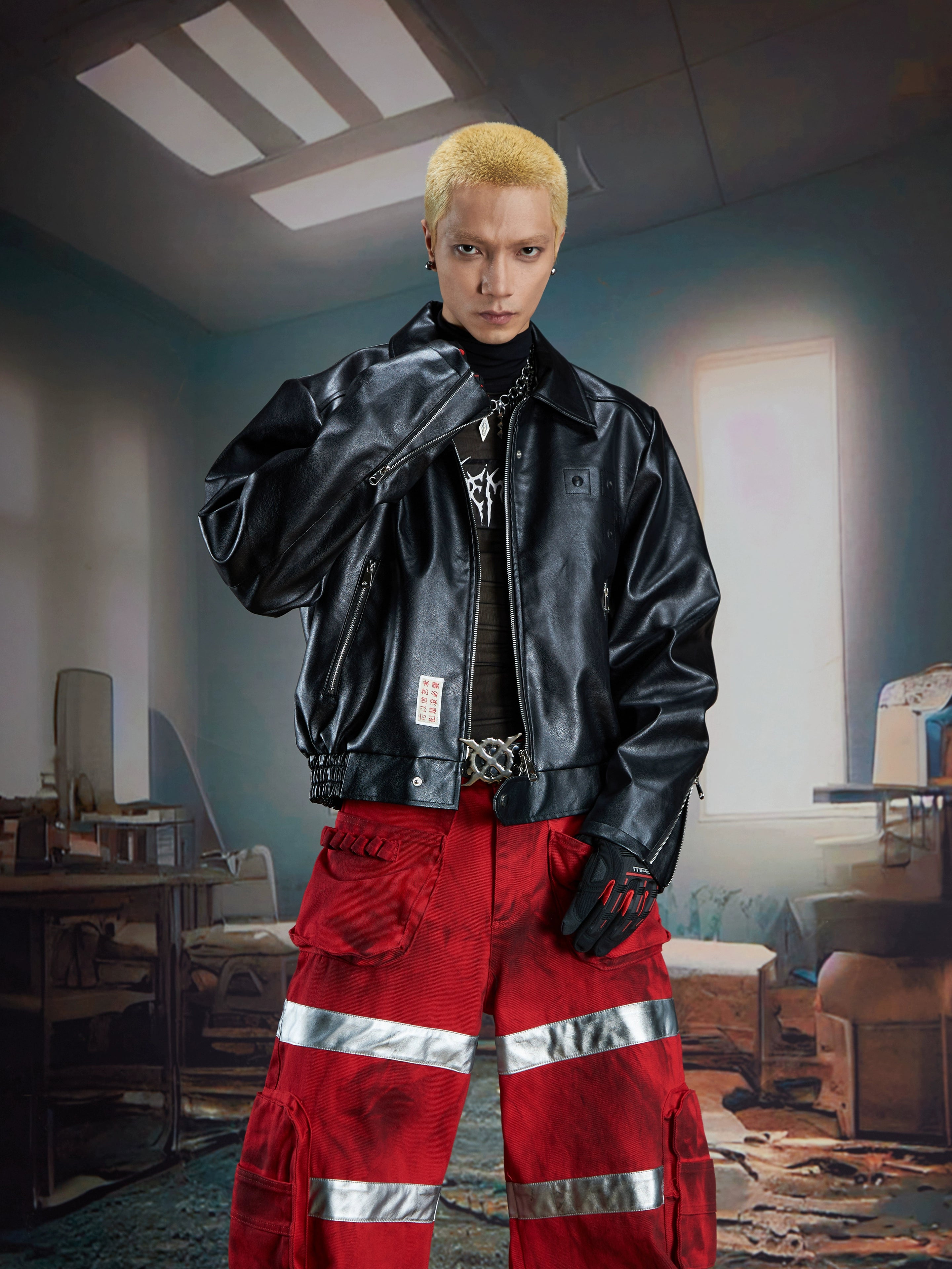 NOMANIAI Graffiti Spray-painted Lapel Loose Short Leather Jacket