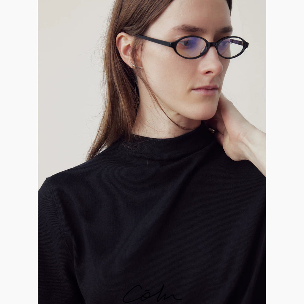 COLN Front Shoulder Breathable Pinstriped Half Turtleneck Tee
