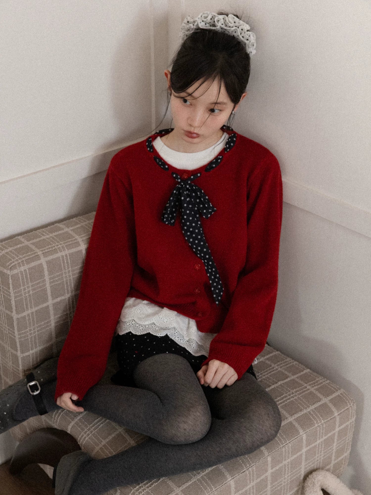 Cantonstory Polka Dot Silk Scarf Crew Neck Knitted Cardigan Sweater