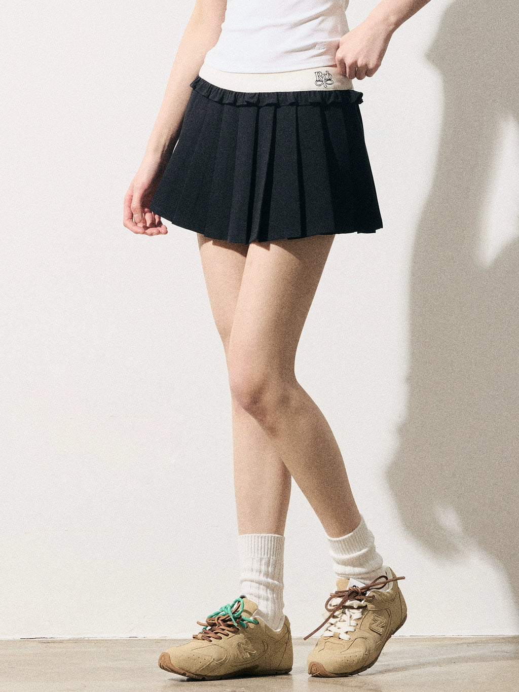 RPB BRAND Vintage College High Waist Skinny Ballet Pleated Skirt