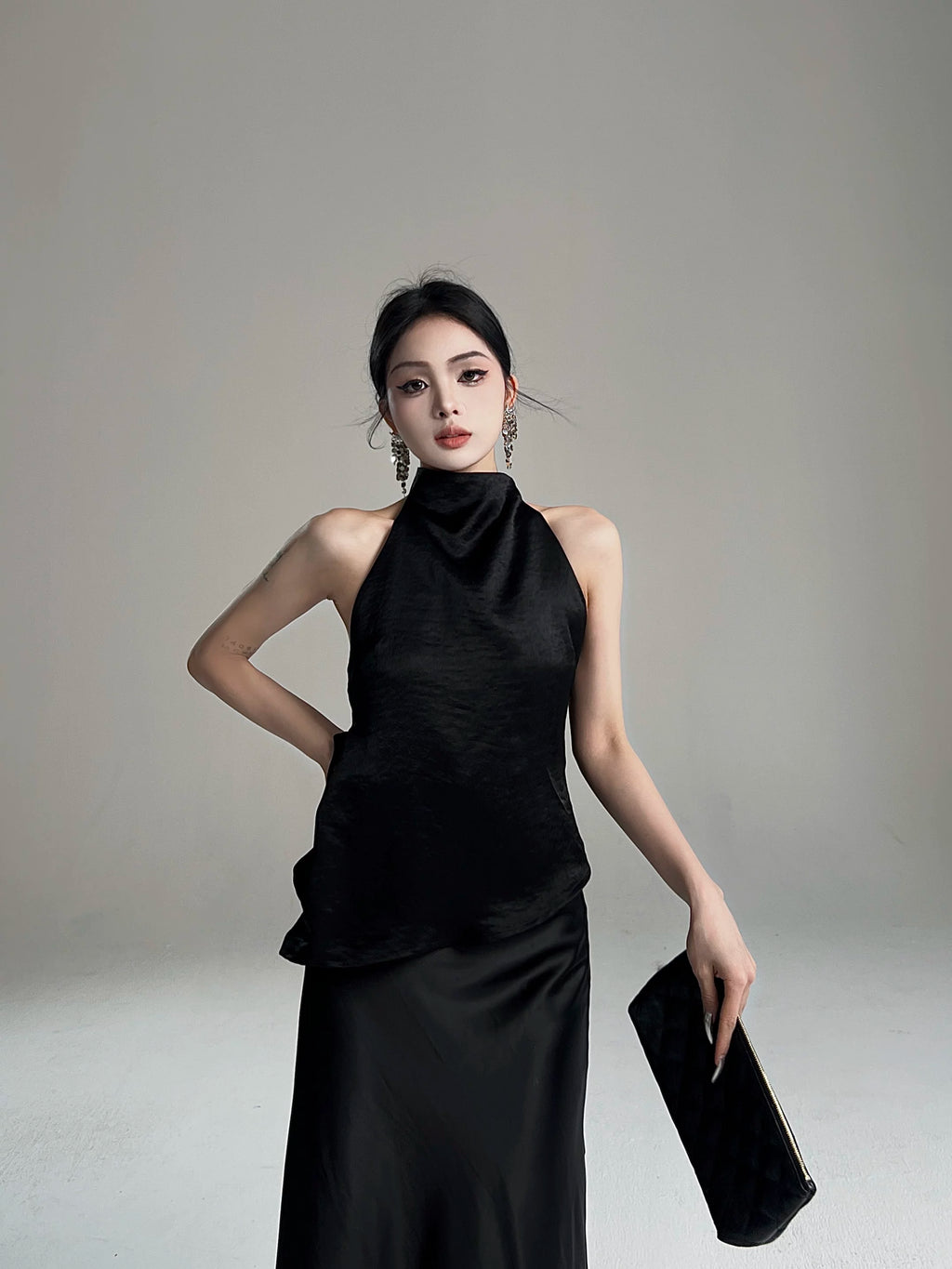 CHUYUQI Temperament Neck Backless Streamer Irregular Top